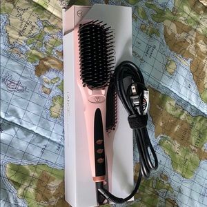 Hairbrush straightener
